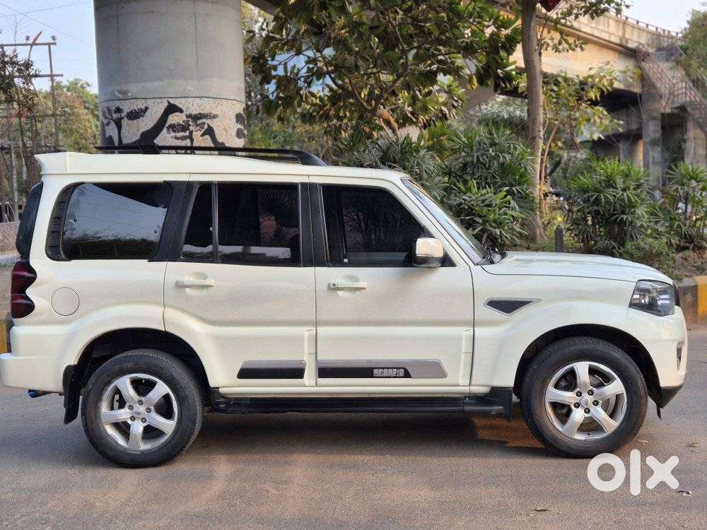 Mahindra Scorpio S11 Mt 7s, 2022, Diesel