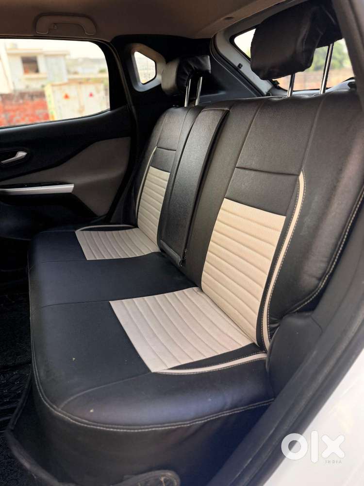 Nissan Magnite Xv Turbo, 2021, Petrol