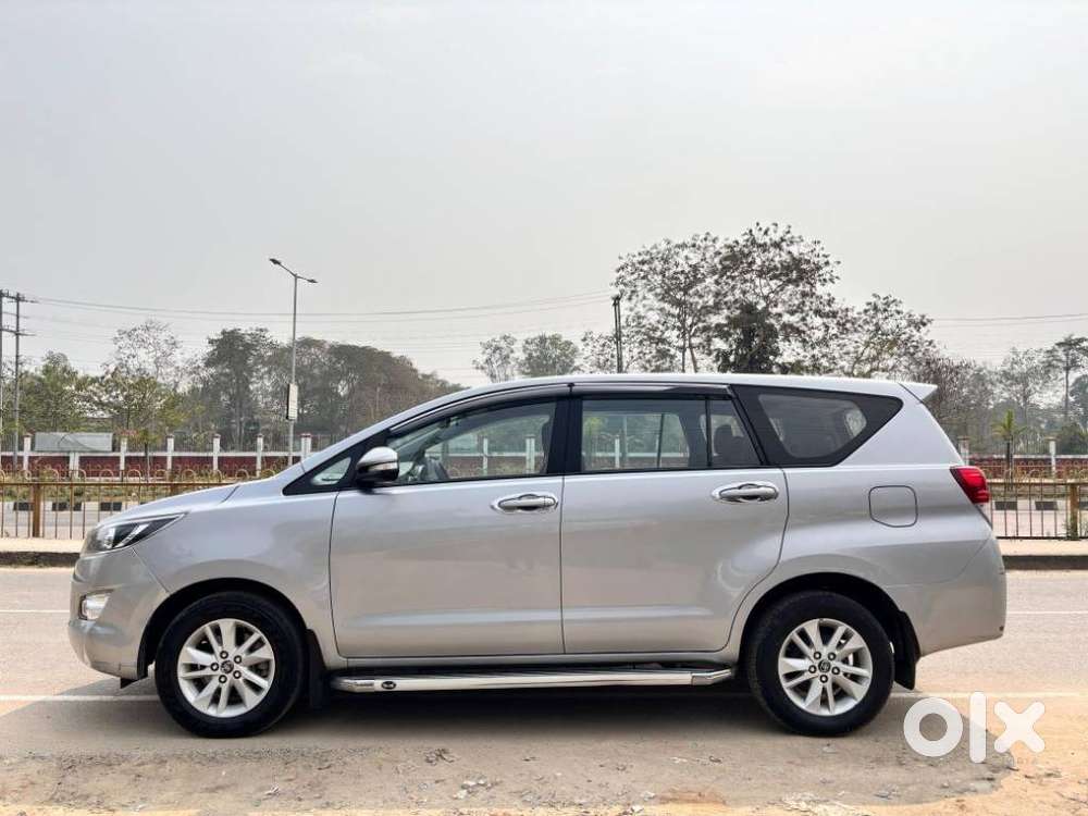 Toyota Innova Crysta
