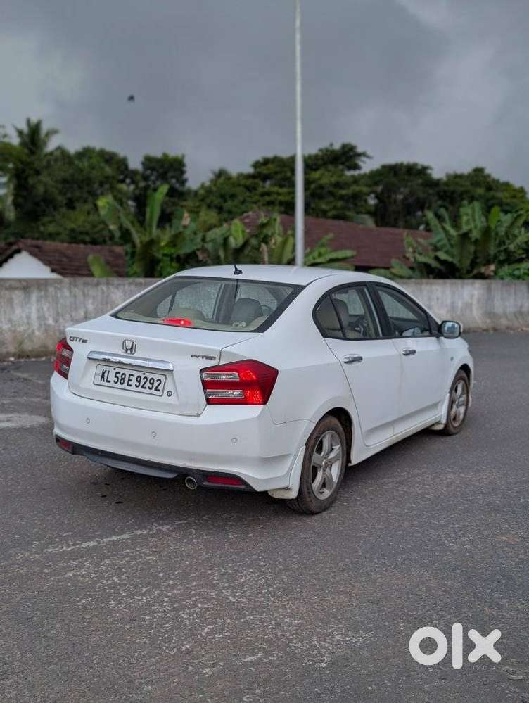 Honda City 1.5 E Mt, 2011, Petrol
