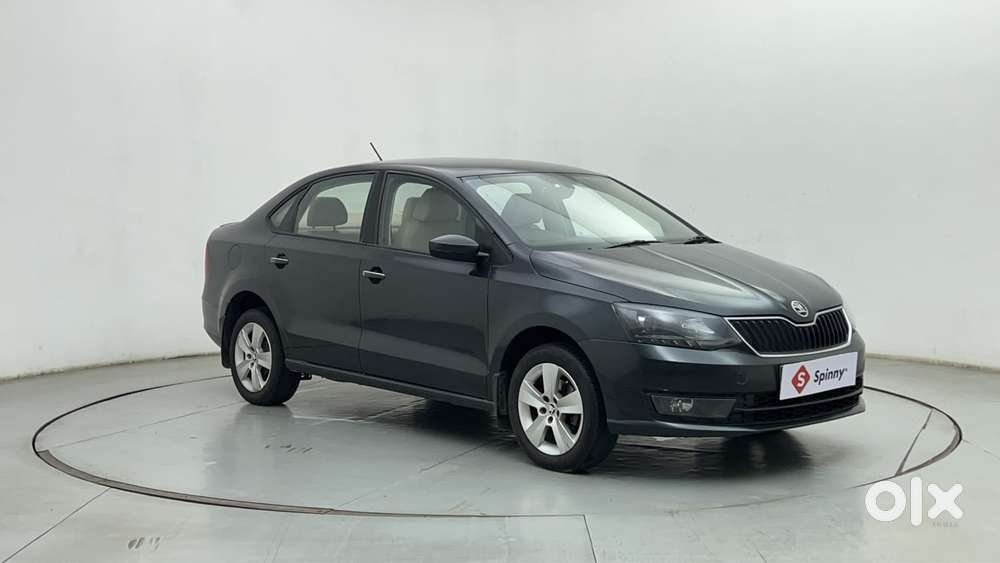 Skoda Rapid 1.6 Mpi At Style, 2017, Petrol