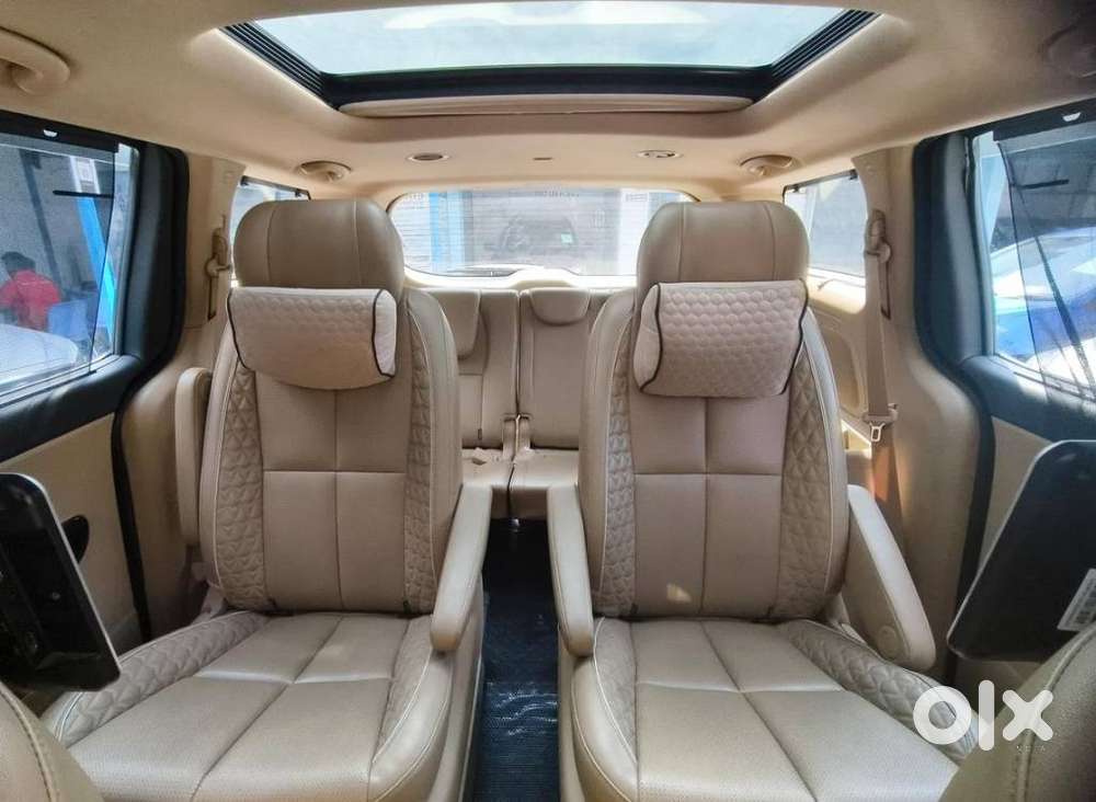 Kia Carnival Limousine Plus 7 Str, 2022, Diesel