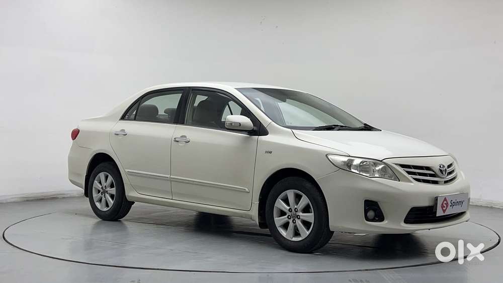 Toyota Corolla Altis 1.8 G, 2013, Petrol