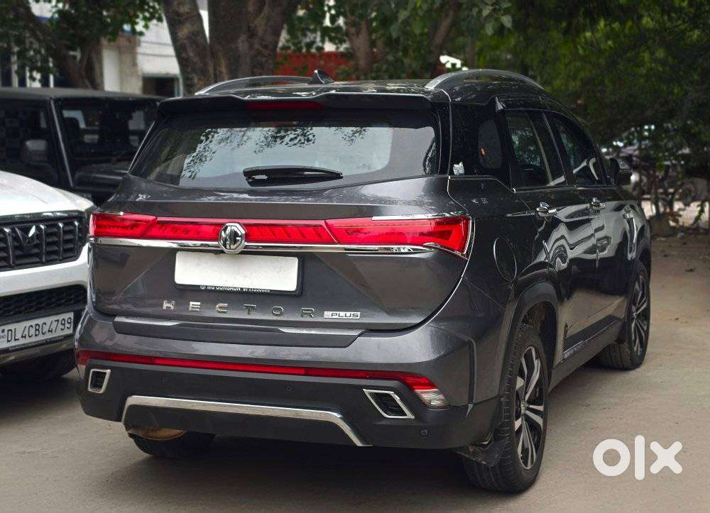 Mg Hector Plus Sharp Pro 1.5 Turbo Petrol Cvt 6 Str, 2023, Petrol