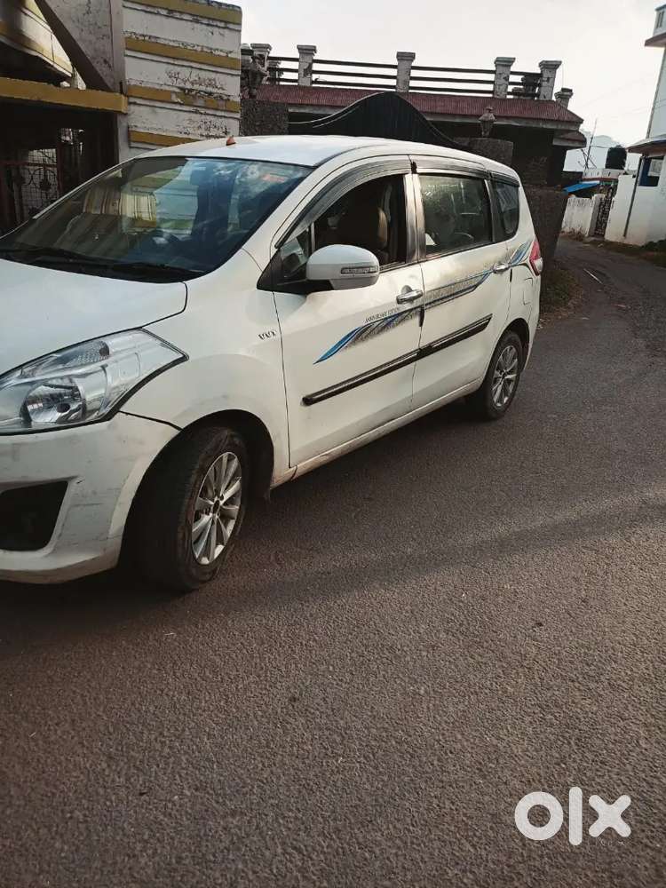 Maruti Suzuki Ertiga 2012
