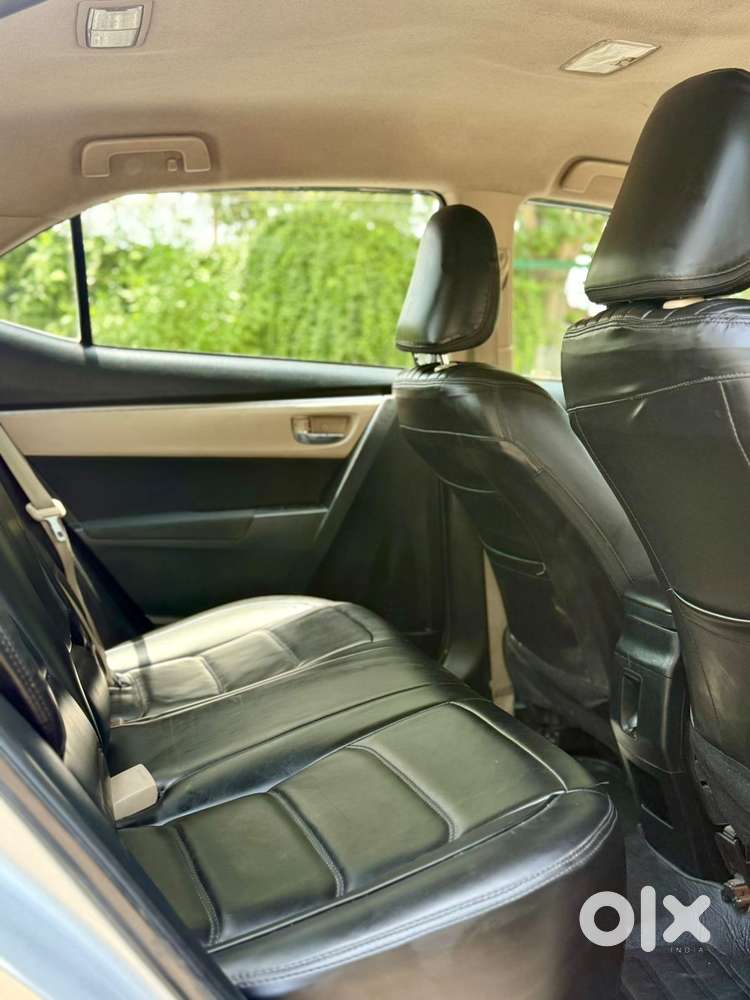 Toyota Corolla Altis G At, 2016, Petrol
