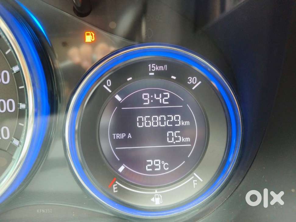 Honda City, 2015, Petrol