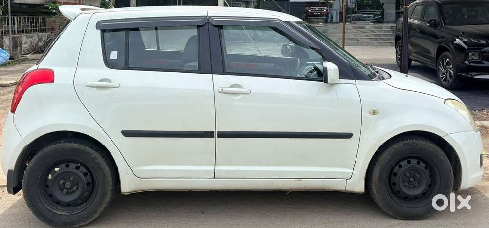 Swift Petrol Manual 2009