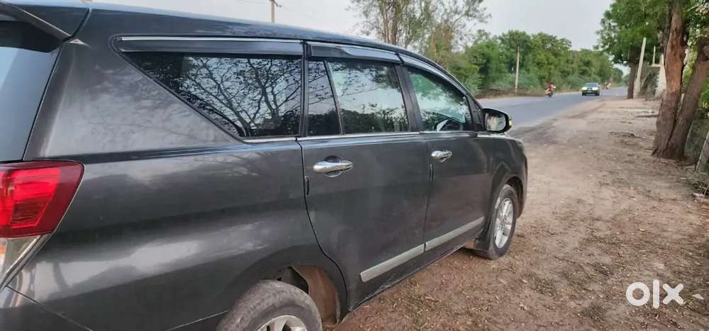Toyota Innova Crysta 2016 Diesel Manual