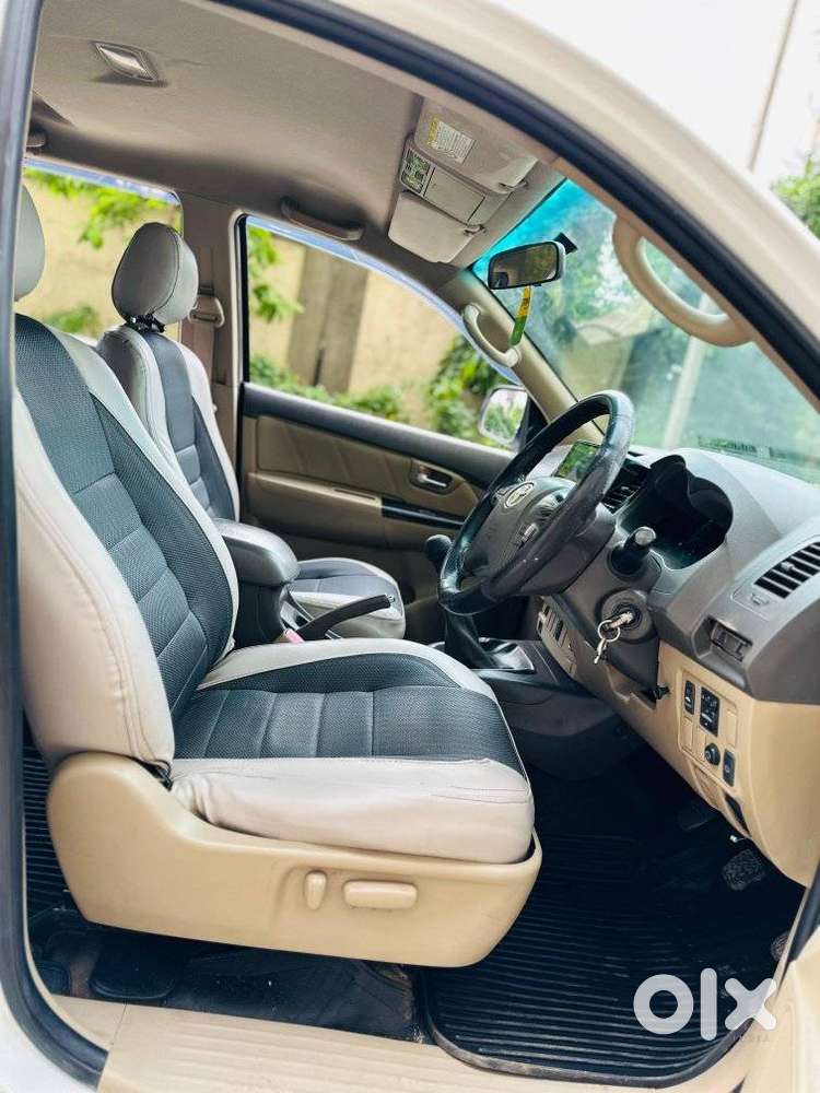 Toyota Fortuner 3.0 4x2 Mt, 2013, Diesel