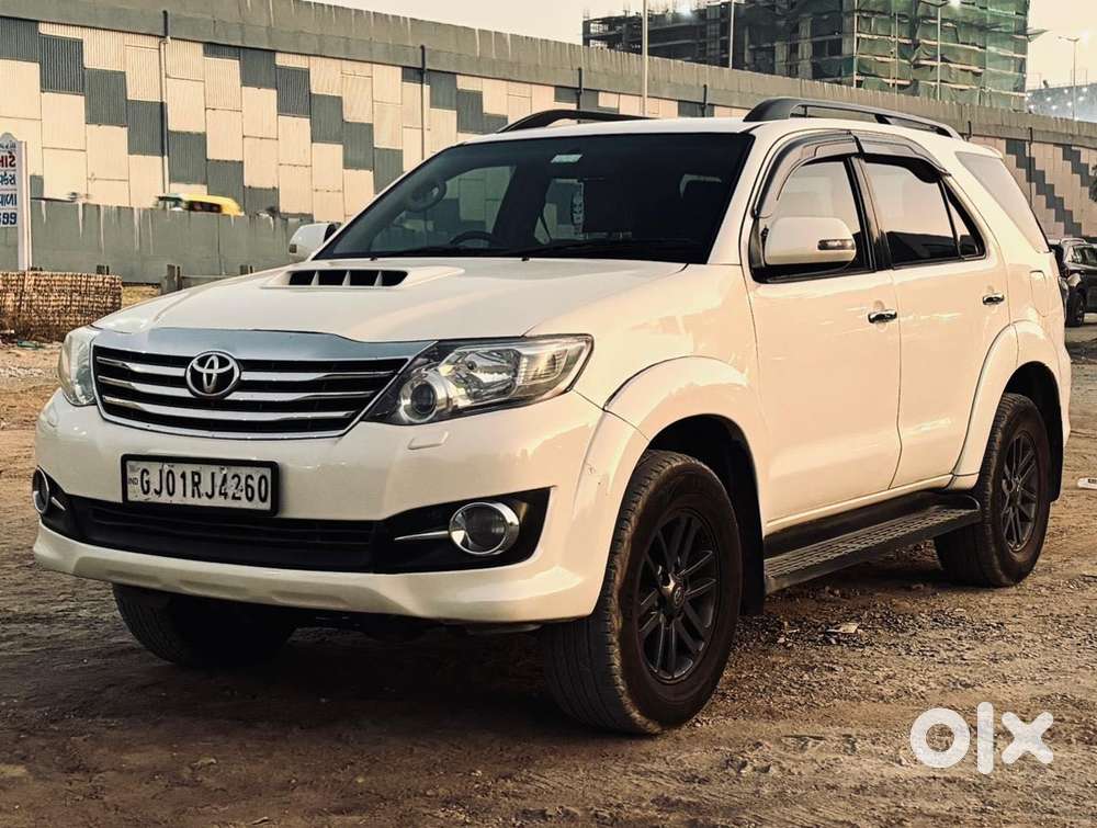 Toyota Fortuner 2011-2016 4x2 At, 2015, Diesel