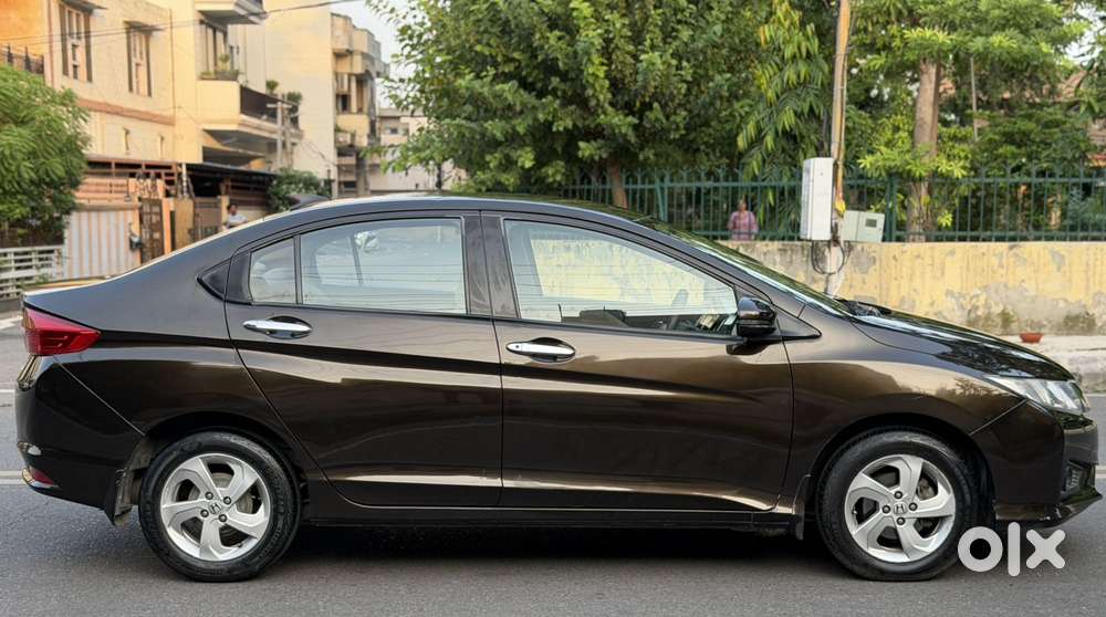 Honda City Sv Mt I-dtec, 2016, Electric