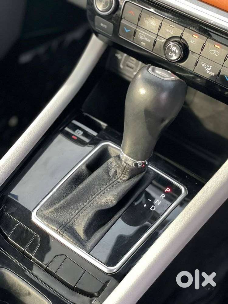 Jeep Compass 2.0 Limited Option, 2022, Petrol