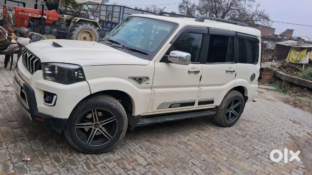 Mahindra Scorpio 2019 Diesel Manual