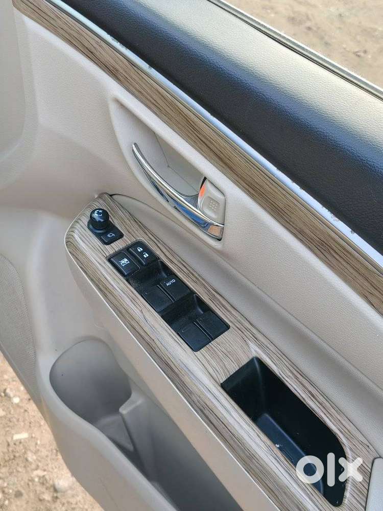 Maruti Suzuki Ciaz Smart Hybrid Alpha , 2019