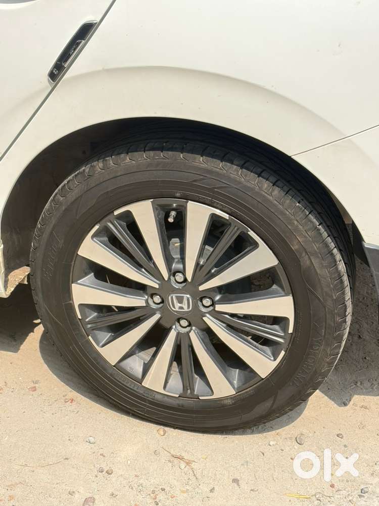 Honda City Zx 2023 Petrol