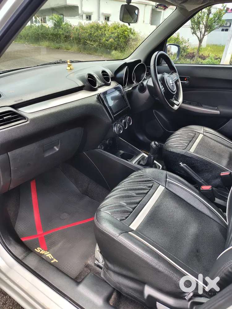 Maruti Suzuki Swift 2022 Petrol 70000 Km Driven