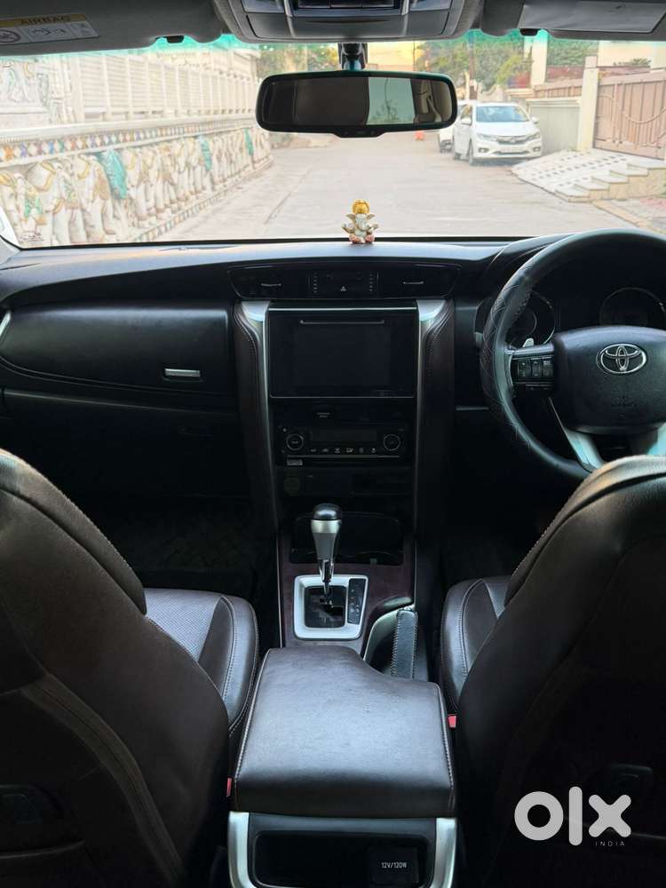 Toyota Fortuner 4x2 At 2.8 Diesel, 2020, Diesel