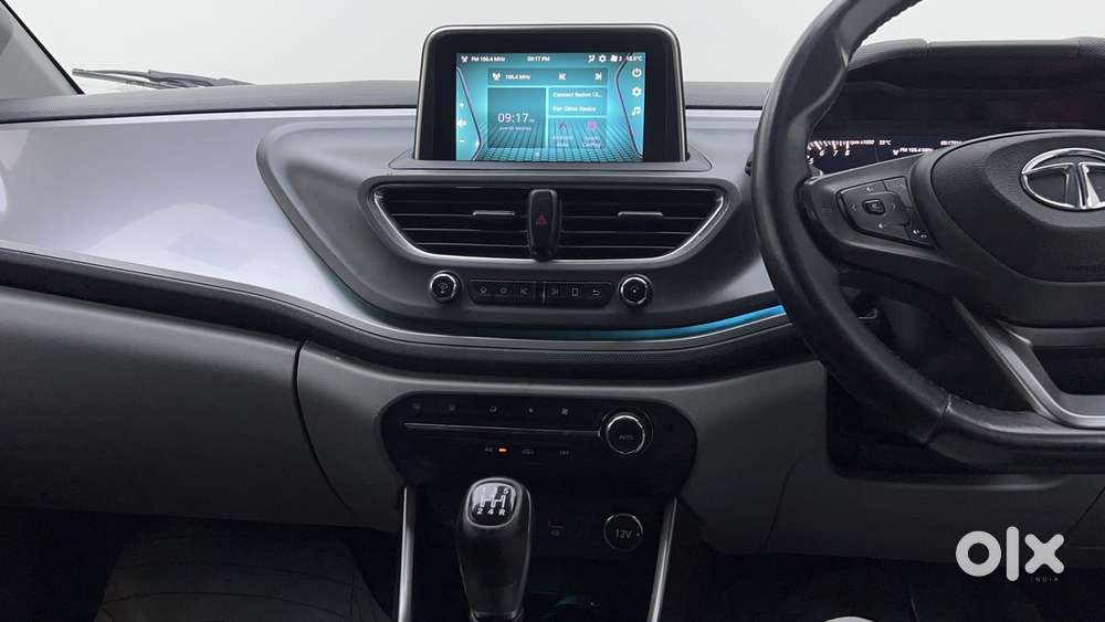 Tata Altroz Xz, 2020, Petrol