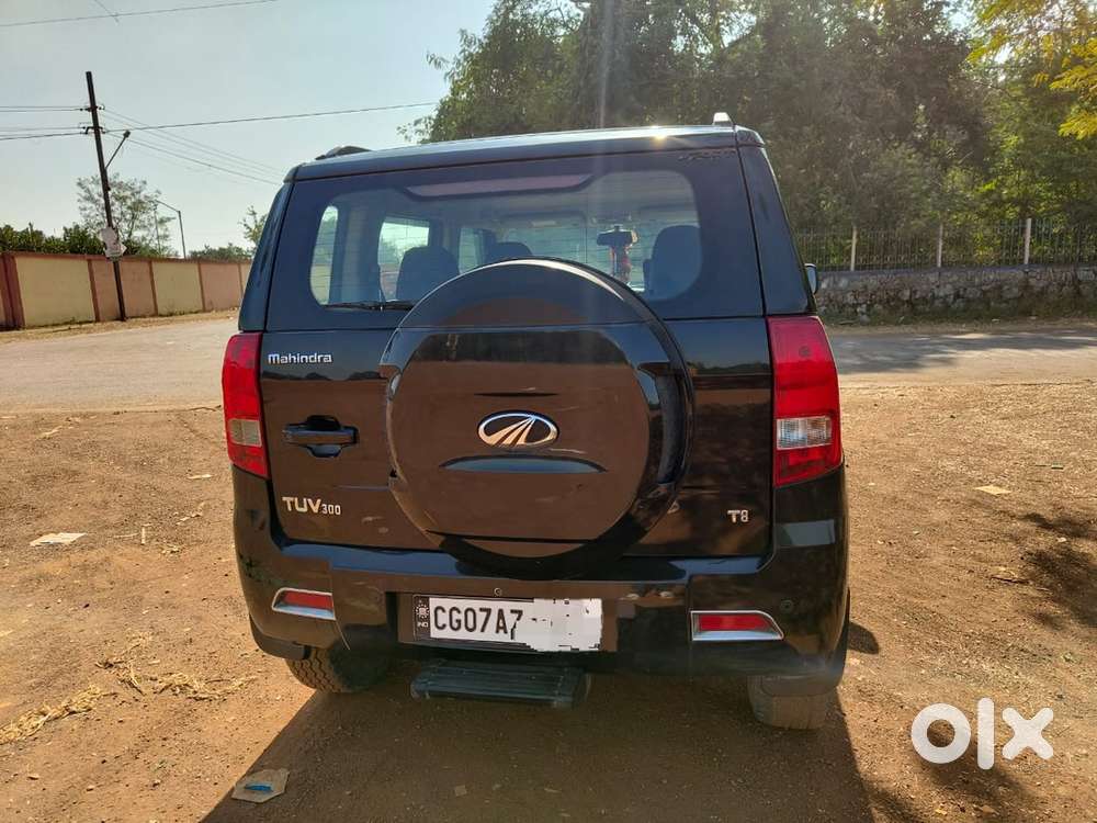 Mahindra Tuv 300 2015 Doctor Owned Self Driven