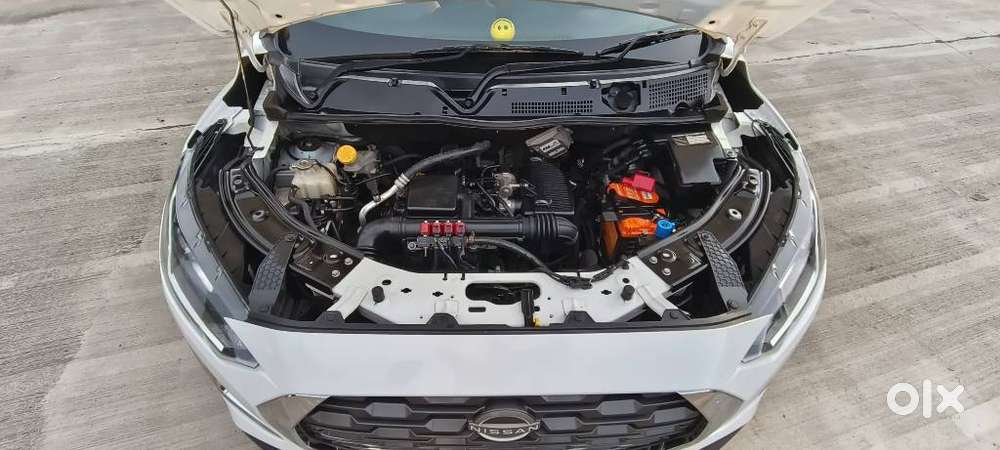 Nissan Magnite 1.0 Xv Executive, 2023, Cng & Hybrids