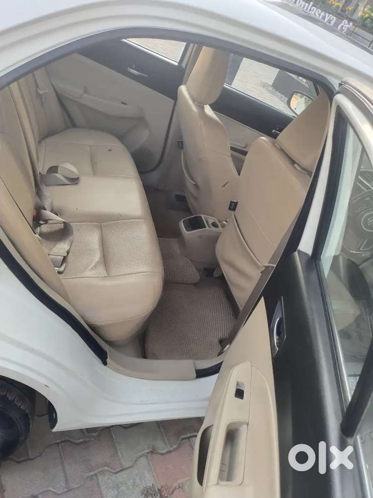 Maruti Suzuki Dzire 2017 Diesel 70000 Km Driven