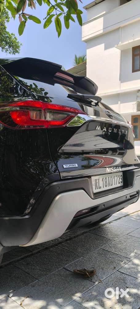 Nissan Magnite 1.0 Xv Premium Turbo Cvt, 2023, Petrol