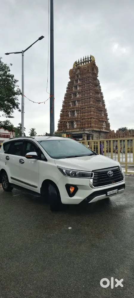 Toyota Innova Crysta 2022 Variant Diesel