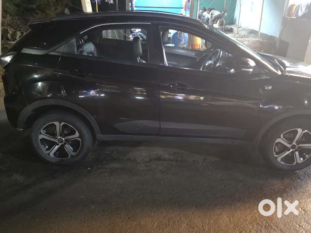 Tata Nexon Xz Plus 2023 Diesel Manual Dark Edition
