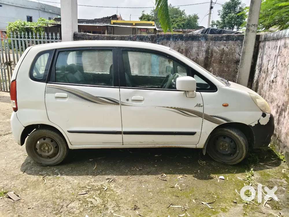 Maruti Suzuki Brezza Zxi 2013