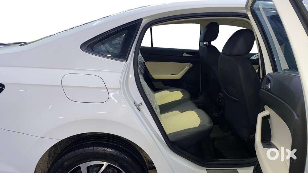 Volkswagen Virtus 1.0 Topline Tsi, 2023, Petrol