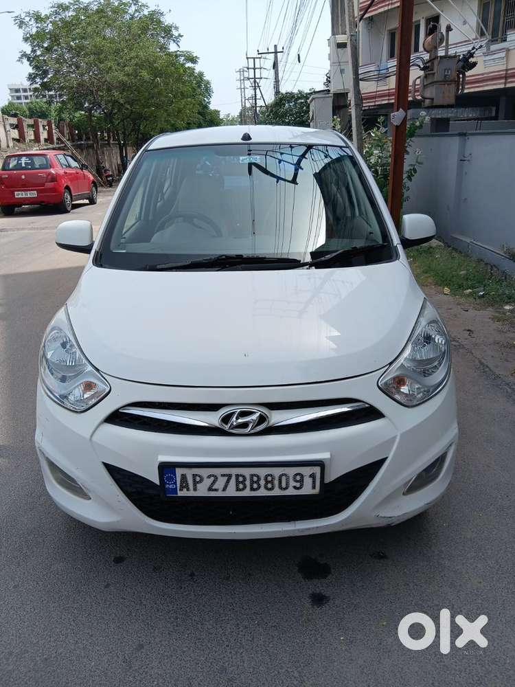 Hyundai I10 Sportz 2014 Petrol