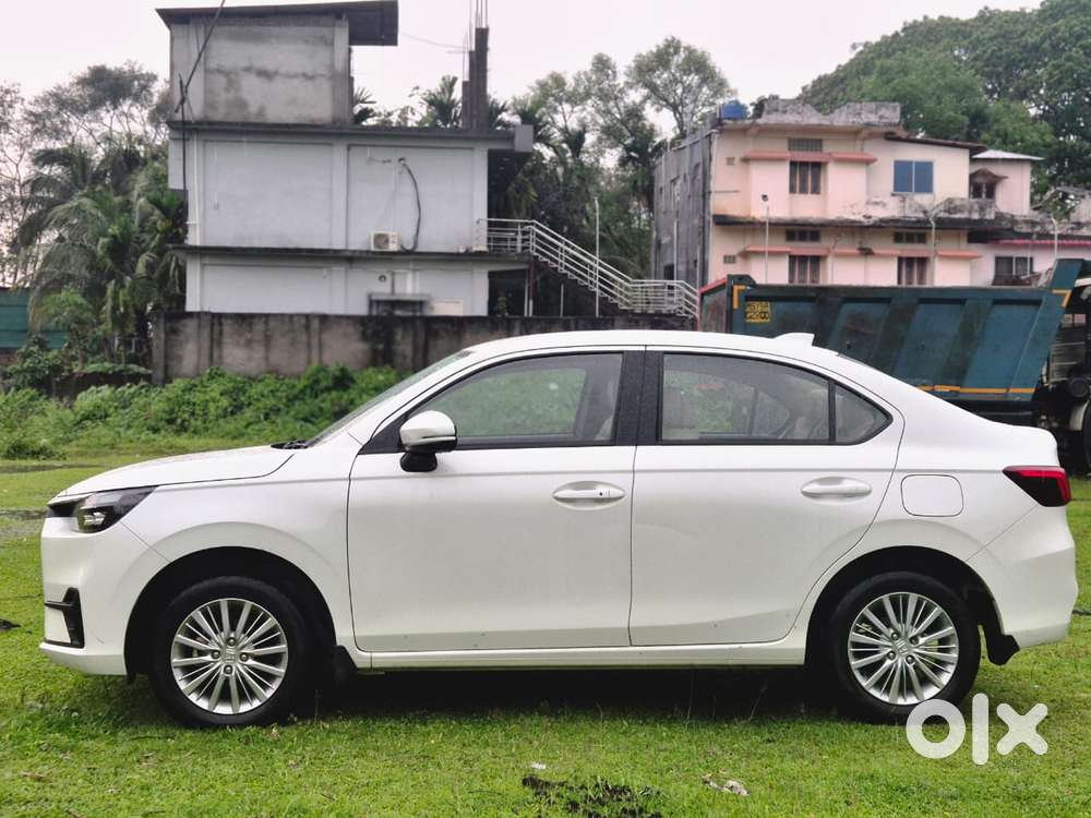 Honda Amaze, 2025, Petrol