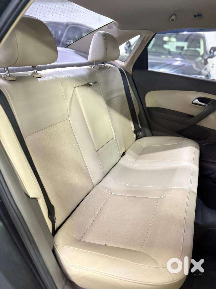 Volkswagen Vento 2010-2013 Petrol Highline, 2014, Petrol