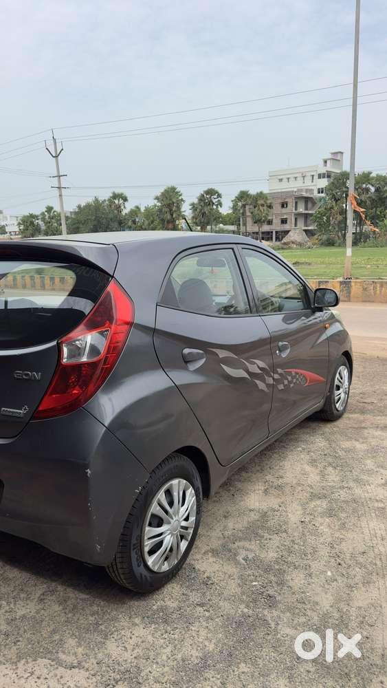 Hyundai Eon 0.8 Magna (o), 2015, Petrol
