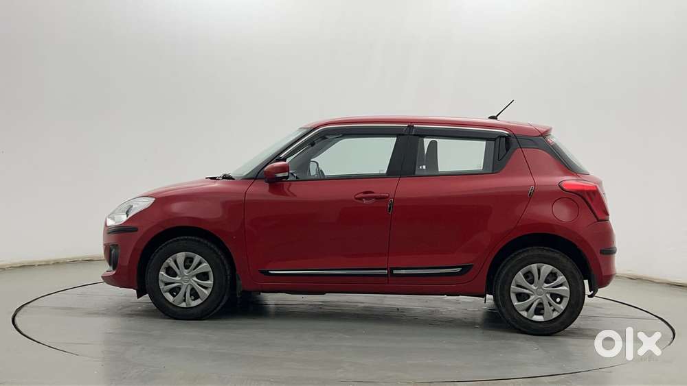Maruti Suzuki Swift Amt Vvt Vxi, 2022, Petrol