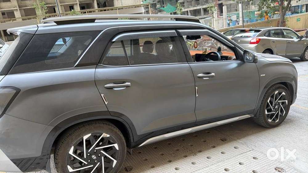 Hyundai Alcazar 2025 Petrol Well Maintained
