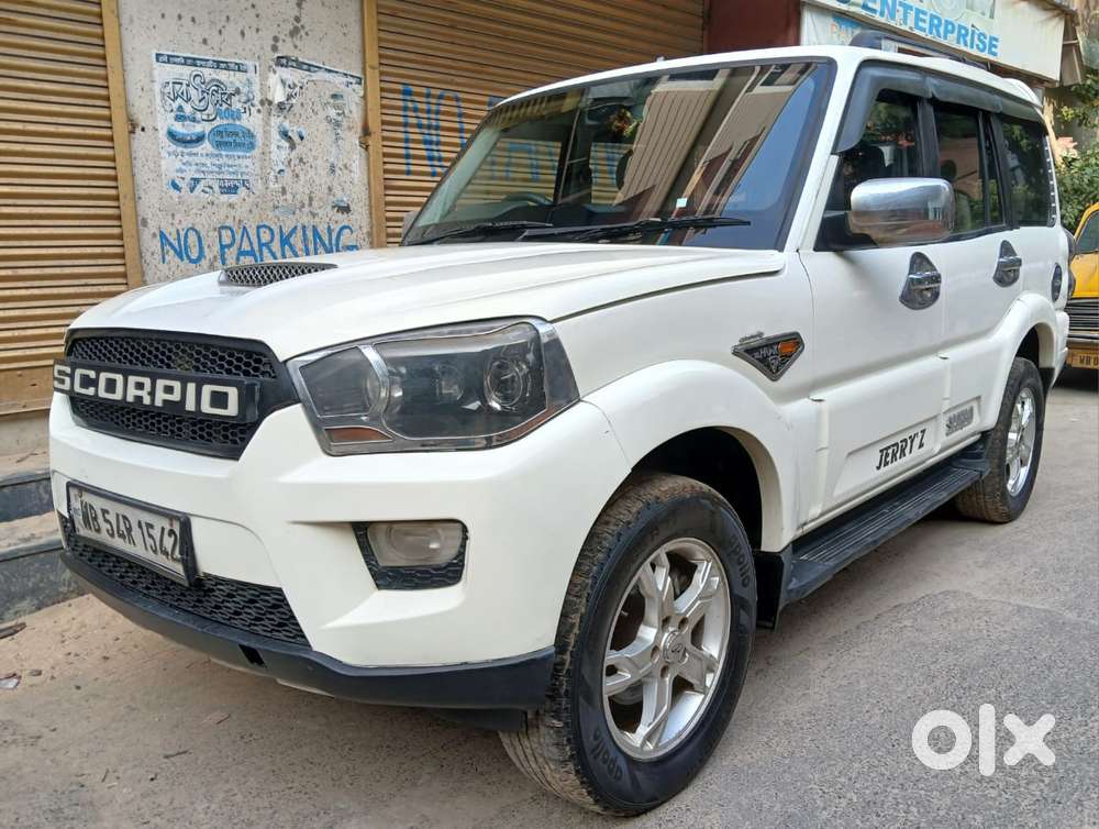 Mahindra Scorpio S10, 2016, Diesel