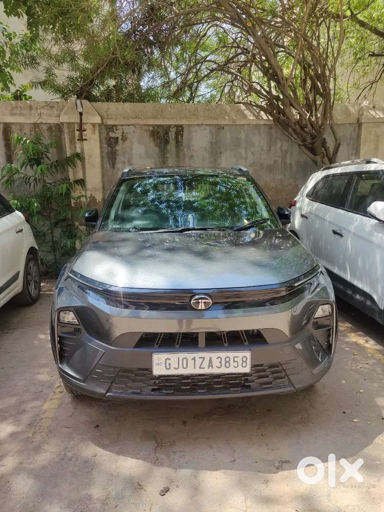 Tata Nexon Brand New Car, 1300kms