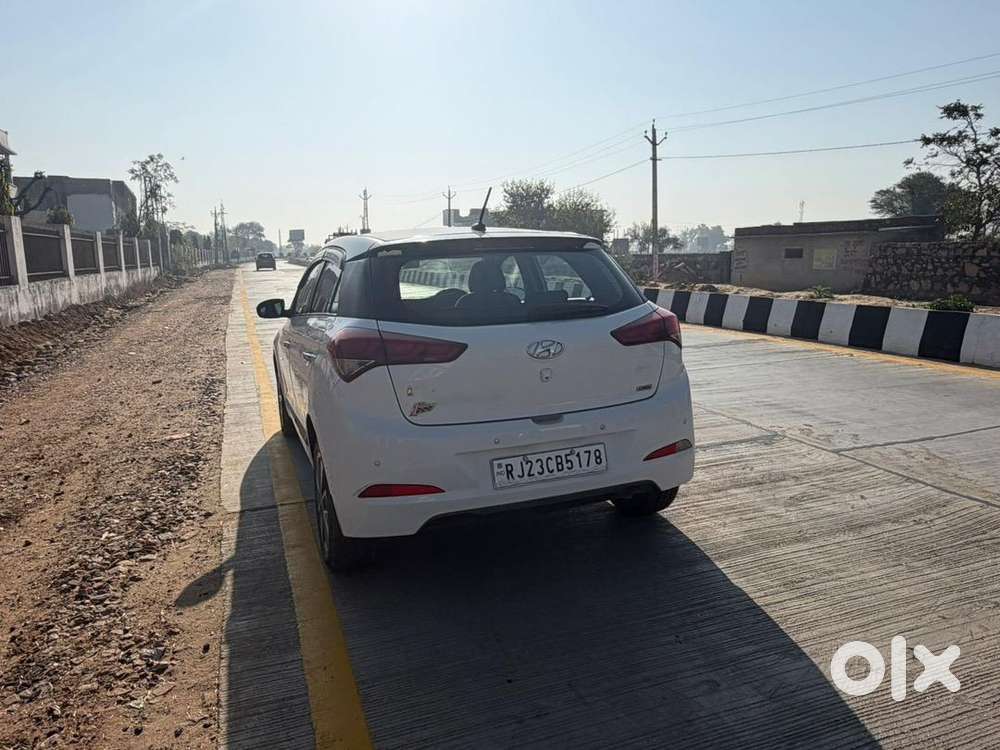 Hyundai I20 2015 Diesel 700000 Km Driven