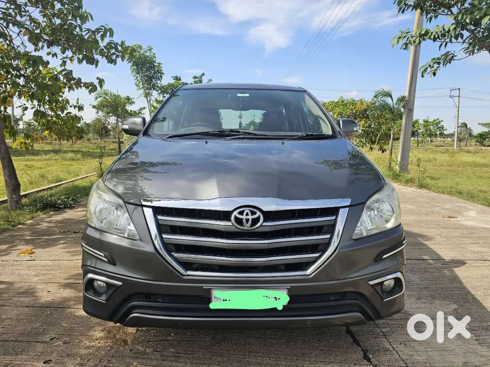 Toyota Innova 2013 Diesel 8str