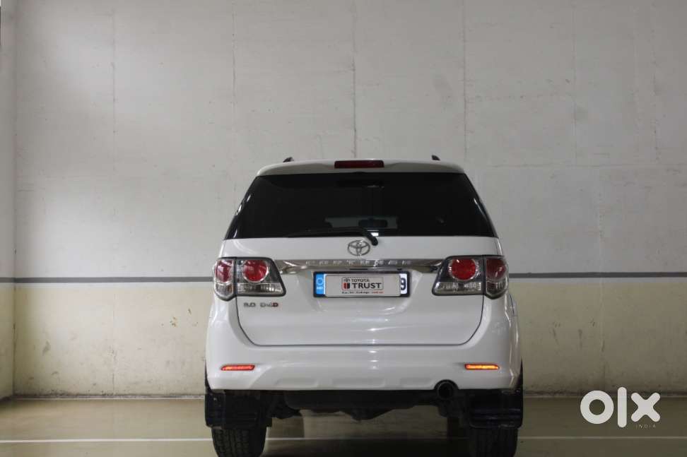 Toyota Fortuner 3.0 4x2 Mt, 2012, Diesel