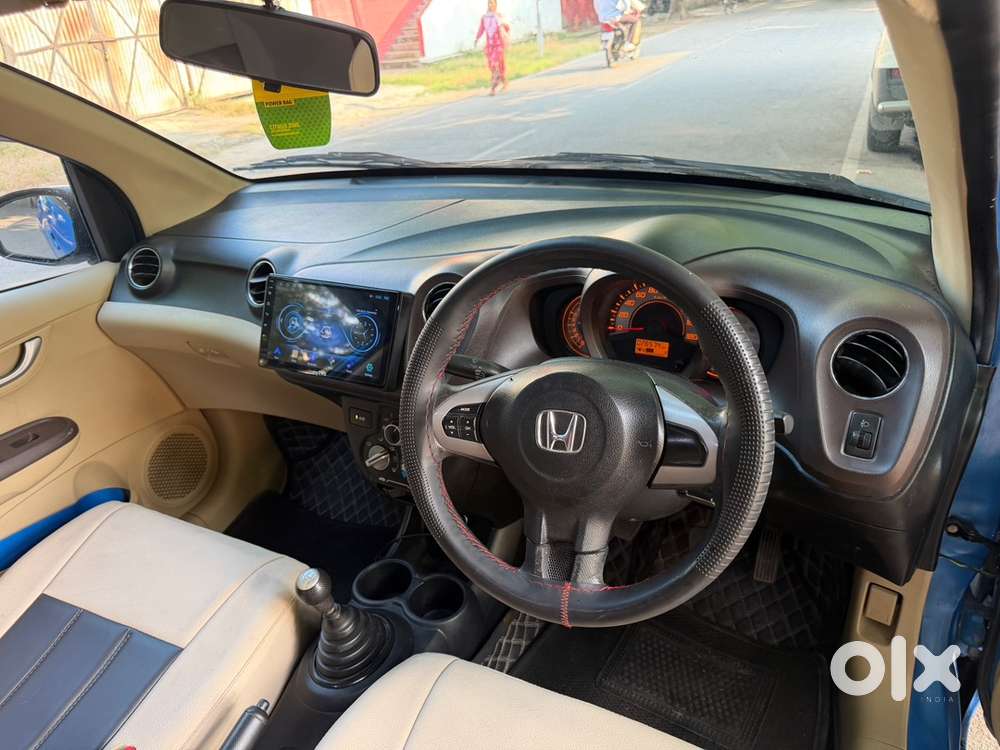 Honda Brio Petrol 2011 Year