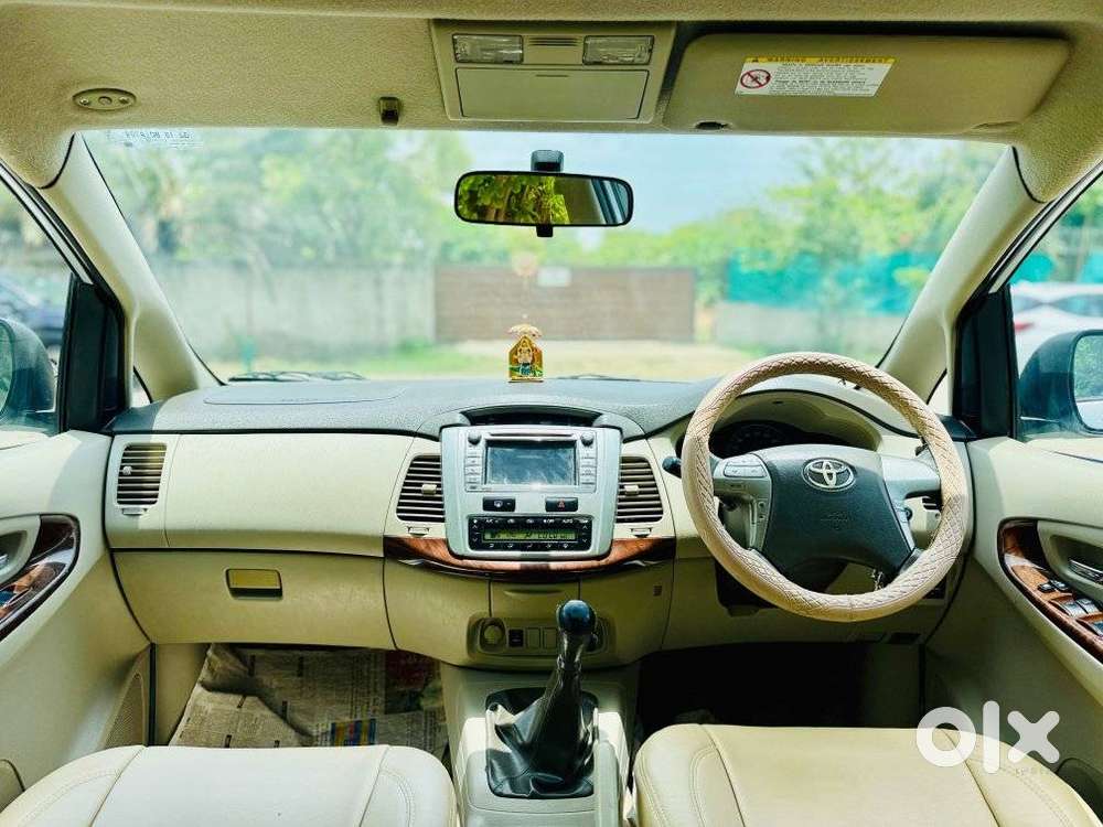 Toyota Innova 2.5 V 7 Str, 2013, Diesel