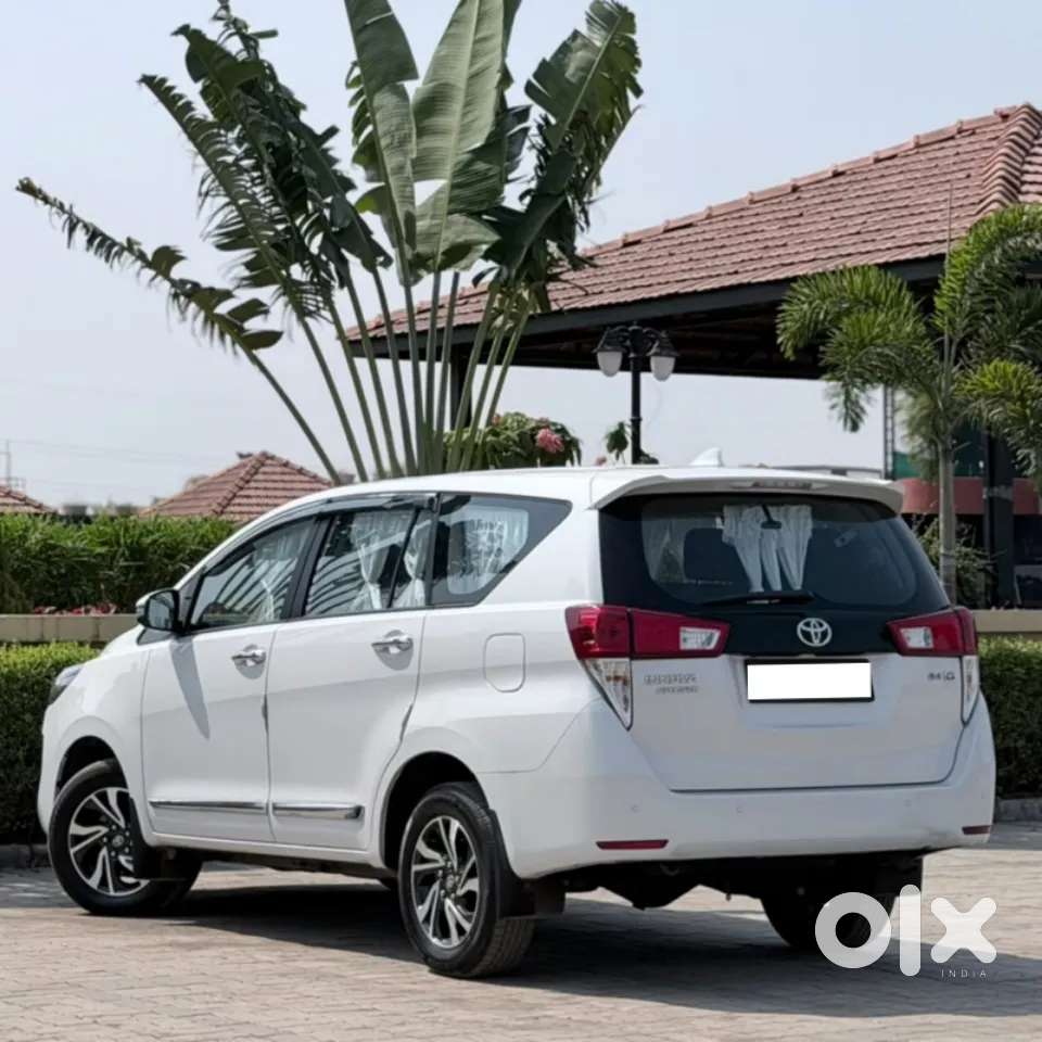 Toyota Innova Crysta, 2025, Diesel