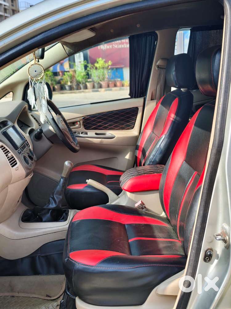 Toyota Innova 2004-2011 2.5 G4 Diesel 8-seater, 2006, Diesel