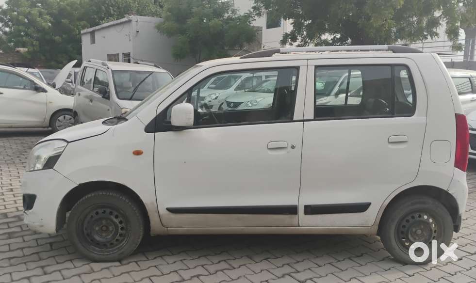 Maruti Suzuki Wagon R Vxi 1.2, 2017, Petrol