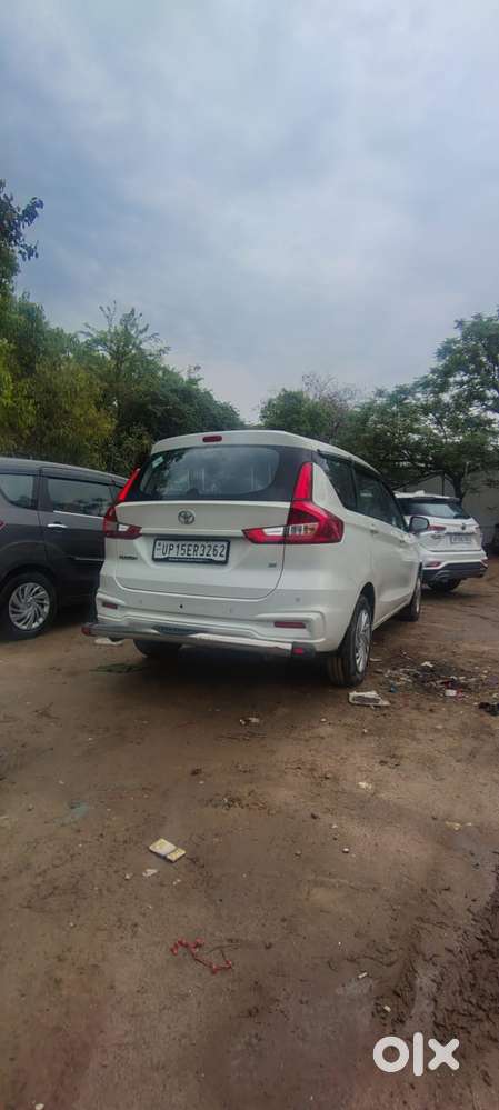 Toyota Rumion S Cng Manual Dual Tone, 2025, Cng & Hybrids