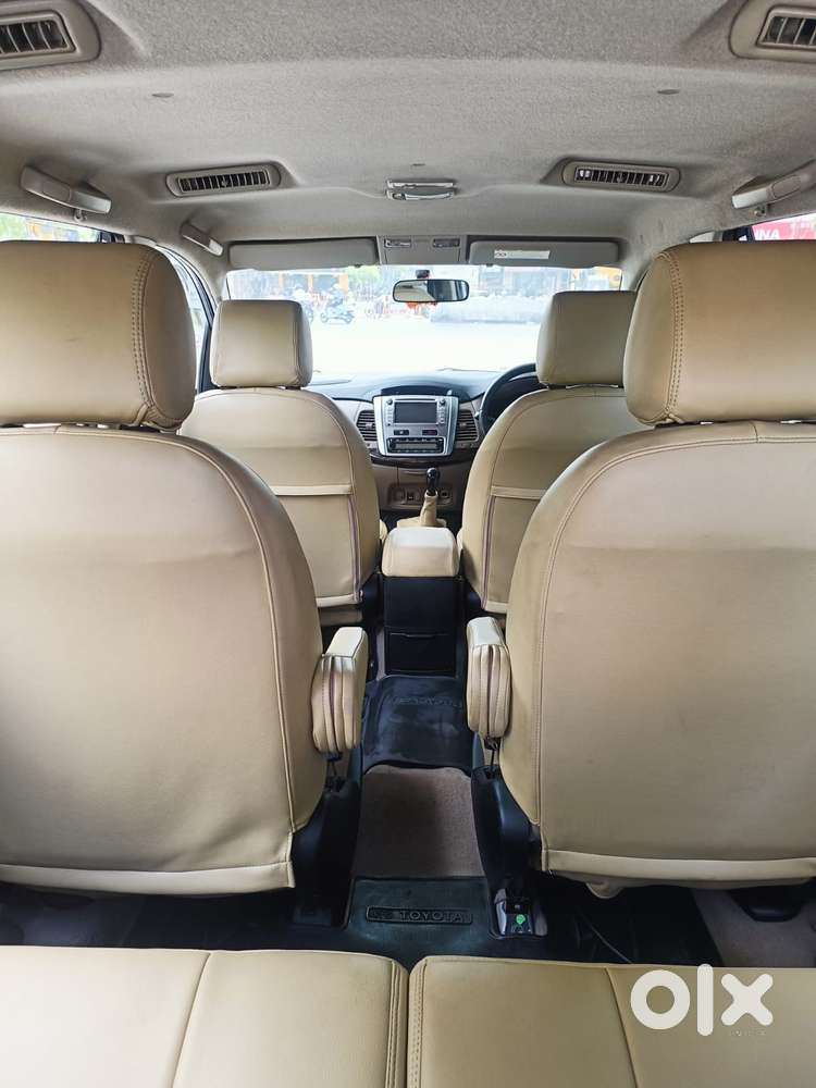 Toyota Innova 2.5 V 7 Str, 2015, Diesel