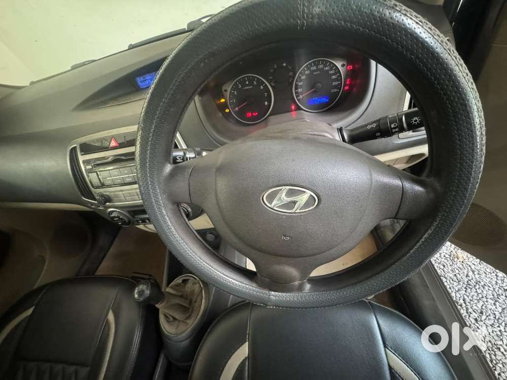 Hyundai I20 2013 Petrol Well Maintained